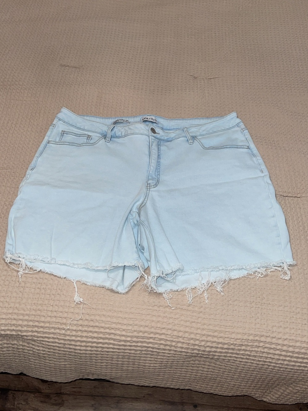 Plus Size AVA & VIV Denim Shorts